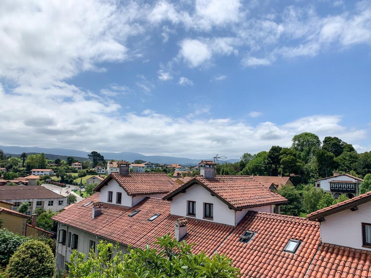 Acogedor Apartamento Con Terraza Y Parking Publico En Comillas Exteriör bild